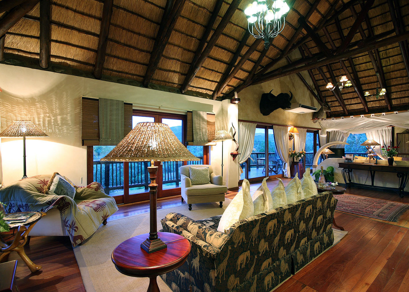 Mkuze Falls Lodge - Safari Suite Lounge