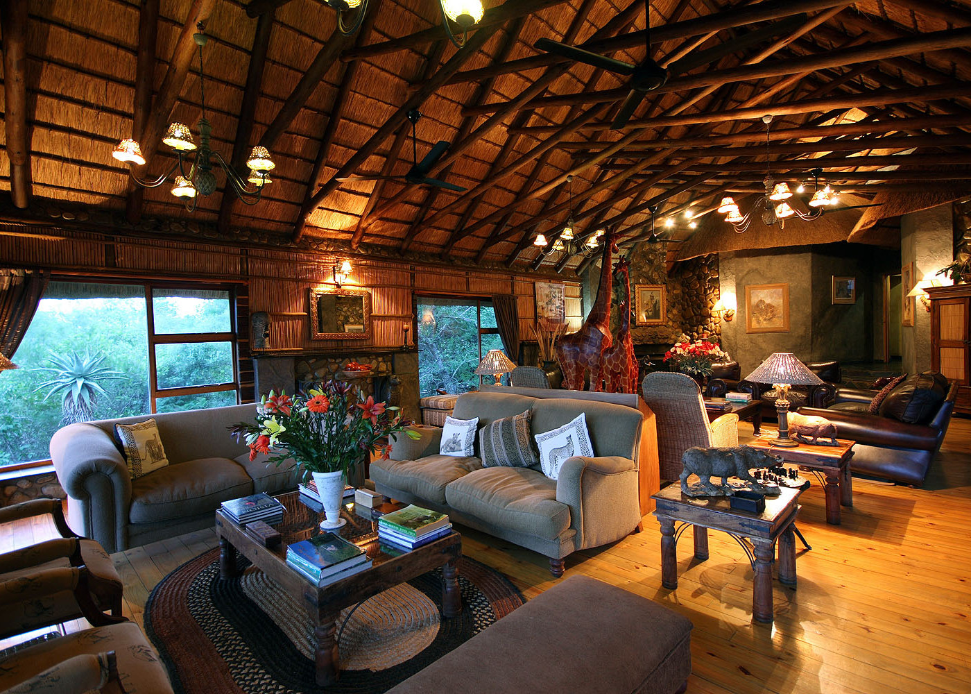 Mkuze Falls Lodge - Main Lounge