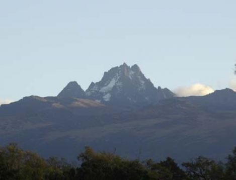 KE-6 Scenery Mt. Kenya-Liberty