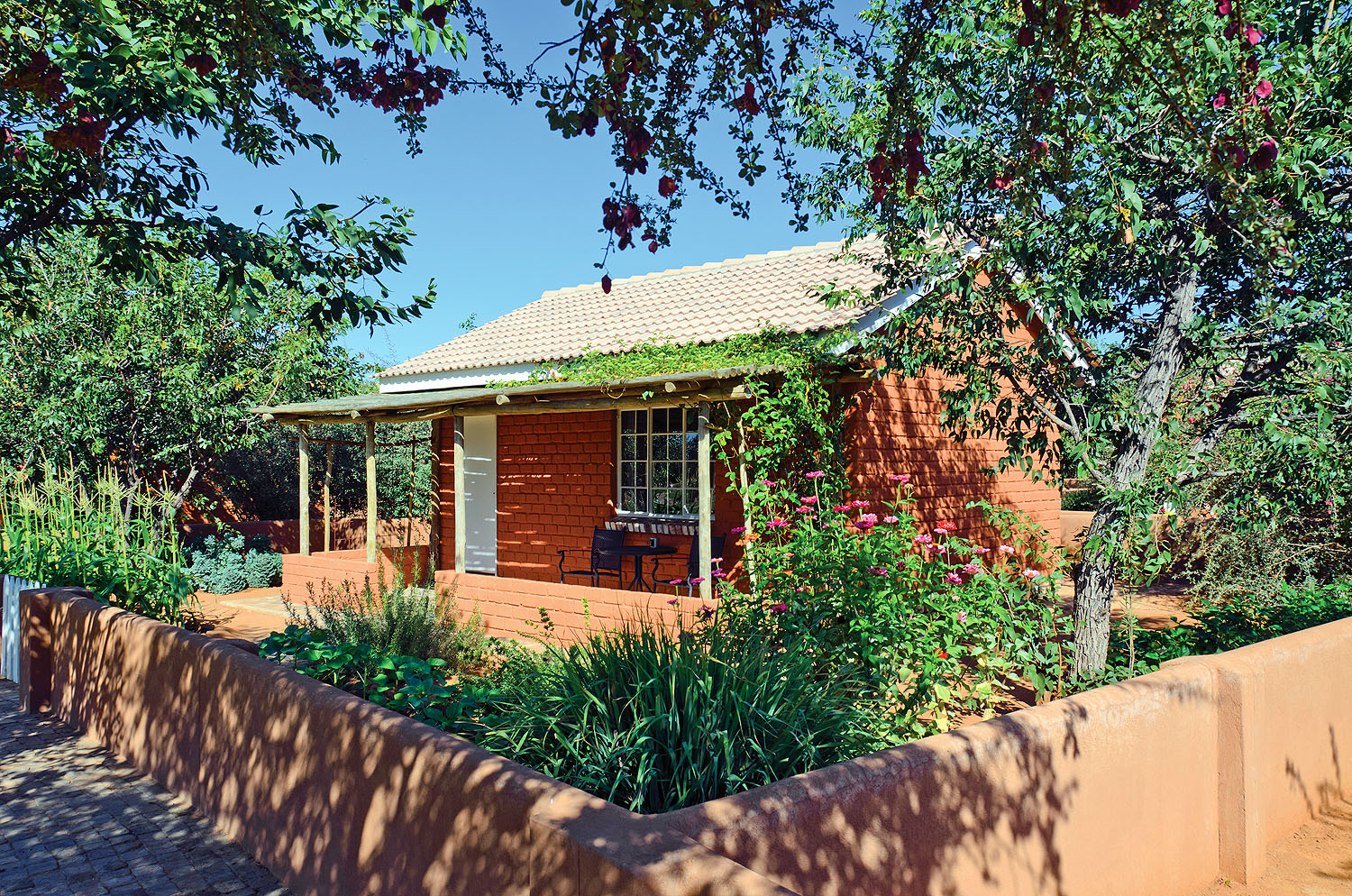 Damara Mopane Lodge