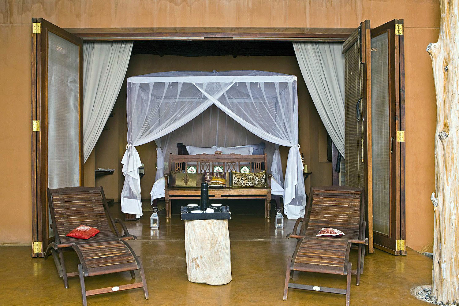Okahirongo Elephant Lodge - Bild 2