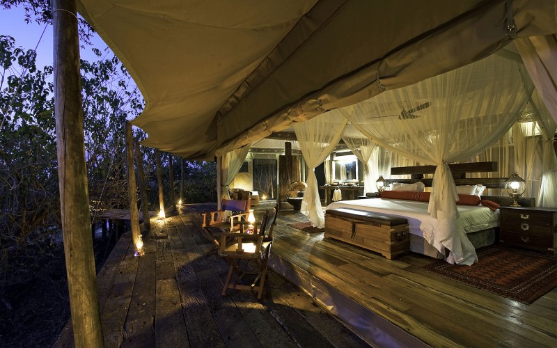 Zarafa Camp and Dhow Suites