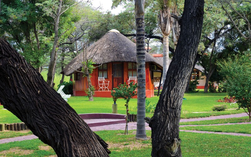 Hakusembe River Lodge