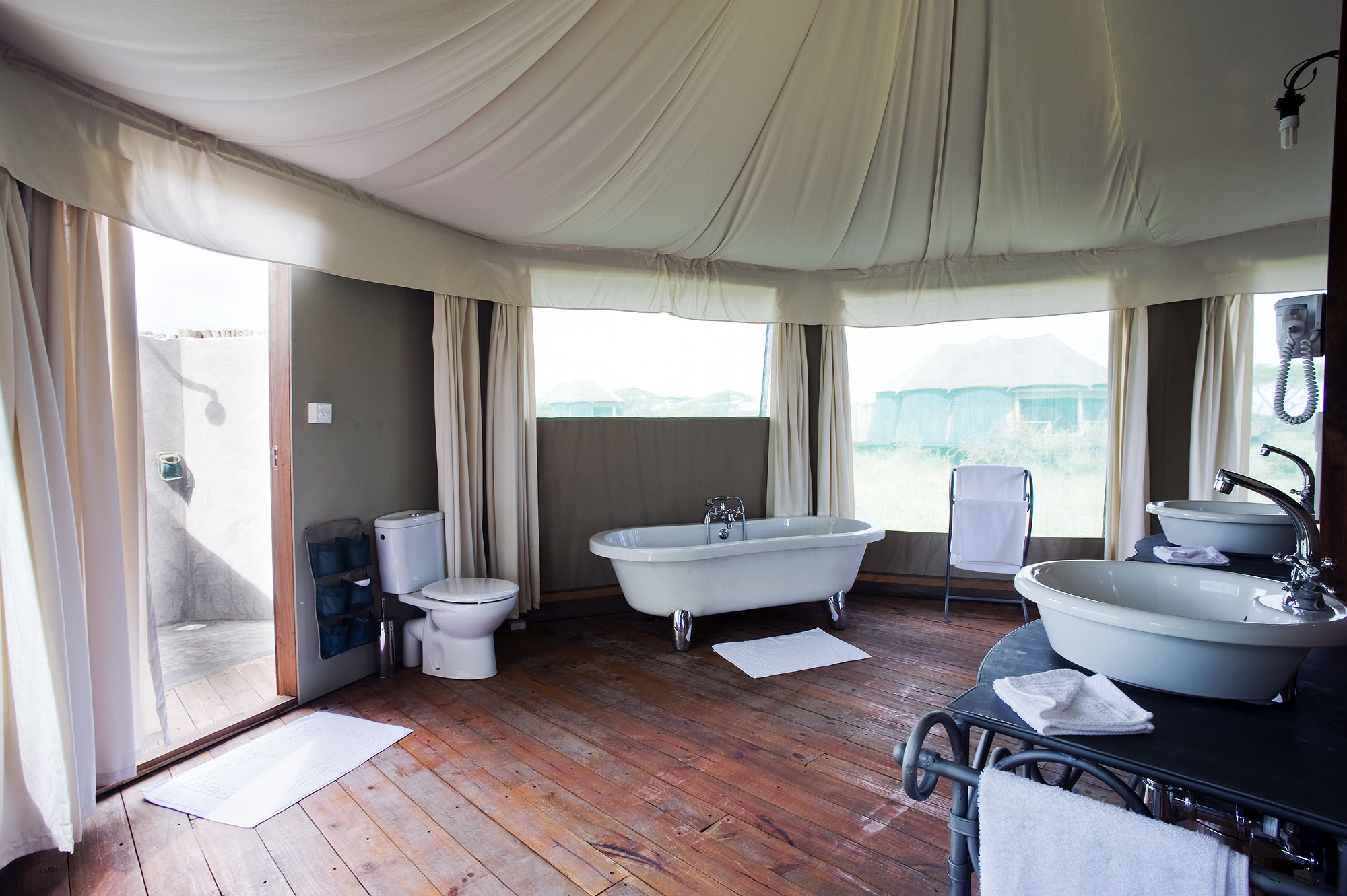 Lake Masek Camp - Bild 4