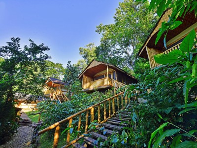 Buhoma Lodge
